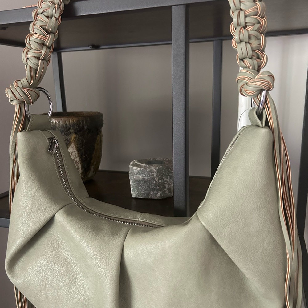 Holzweiler Cocoon Big Bag Green Fringe NWOT Anthropologie Boho - Picture 8 of 14